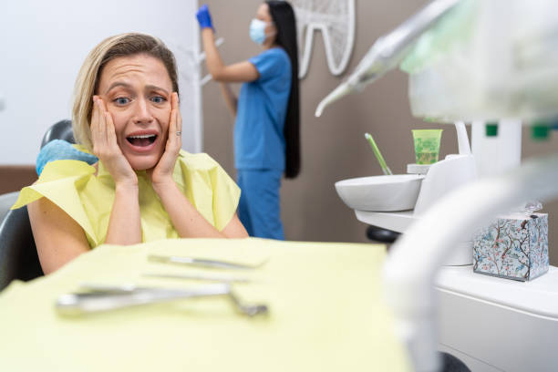 Best Weekend Emergency Dentist in Levittown, PA
